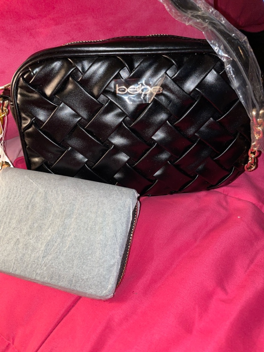 Woven Crossbody Bag in Black
